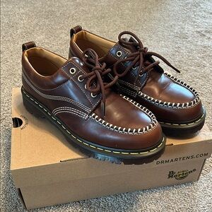 Men’s US 10 Dr. Marten Lowell